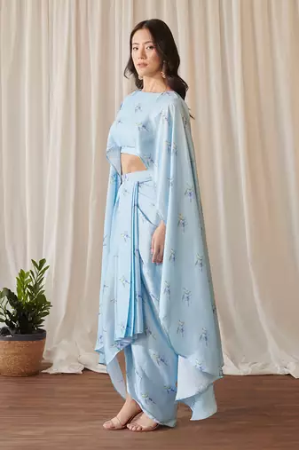 Sky blue cape sleeved top & slit skirt set