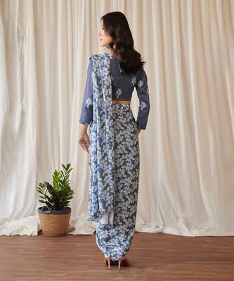 Space blue lungi saree set 5