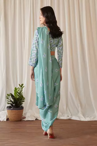 Seagreen slit skirt saree set