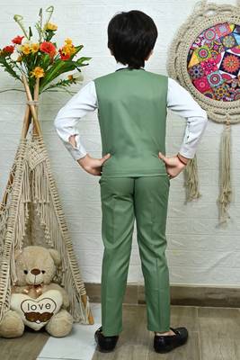 Boys cotton full sleeves solid 3 piece party suit set with bow - green 2