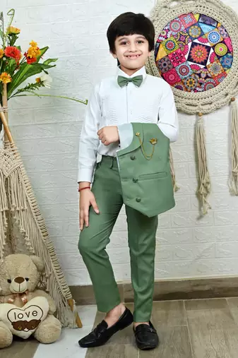 Boys cotton full sleeves solid 3 piece party suit set with bow - green