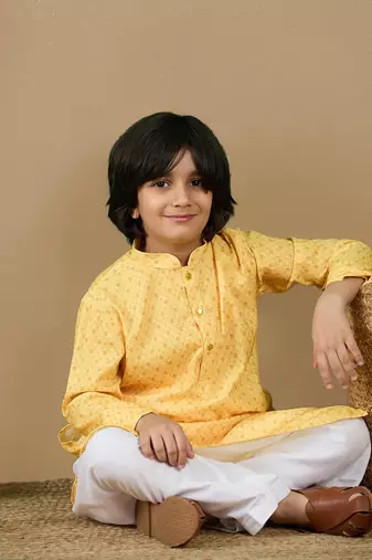 Chic & classic boys printed light yellow cotton kurta set by sanwara
