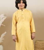 Chic & classic boys printed light yellow cotton kurta by sanwara