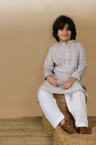 Chic & classic boys printed beige cotton kurta by sanwara