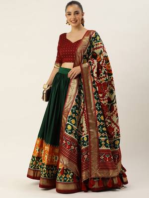 Women's Printed Lehenga Choli With Dupatta  1