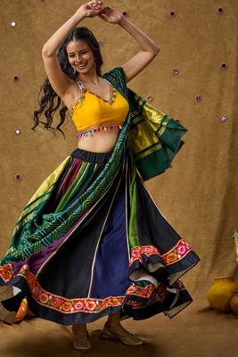 Vibrant Yellow Sleeveless Choli with Tassel and Shell 5
