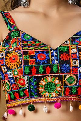 Red Cotton Navratri Garba Emroidered Choli design Readymade Blouse 4