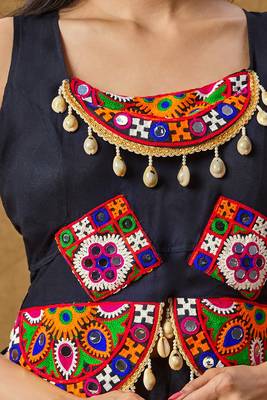 Black Cotton Navratri Garba Gamathi Patch Work Readymade Blouse 4