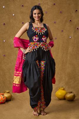 Black Cotton Navratri Garba Gamathi Patch Work Readymade Blouse 5