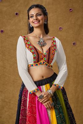 White Cotton Navratri Garba Boho Design Backless Readymade Blouse 1