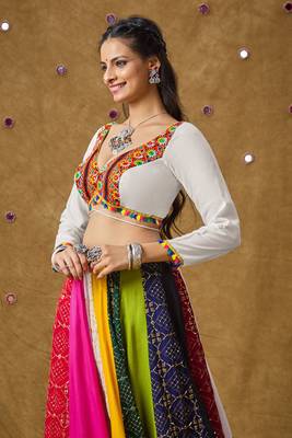 White Cotton Navratri Garba Boho Design Backless Readymade Blouse 3