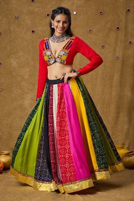 Red Cotton Navratri Garba Boho Design Backless Readymade Blouse 5