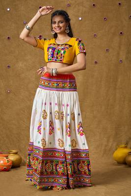 Yellow Cotton Navratri Garba Embroidered Readymade Blouse 5