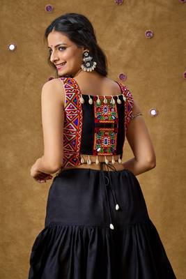 Black Cotton Navratri Garba Embroidered Kodi work Readymade Blouse 2