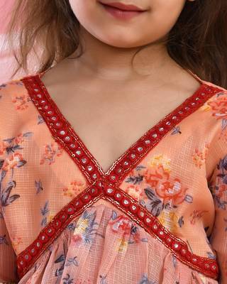 Girl's peach floral kurta with flared palazzo set 3