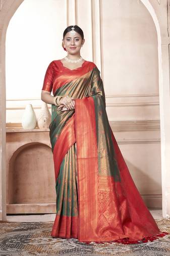 Green Kanchipuram Silk Zari Weaving With Gold Zari Border And Pallu Saree With Blouse For Women