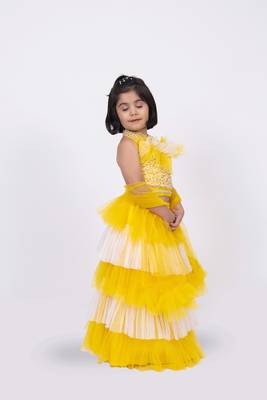 Elaisha sleeveless sequin top with skirt & dupatta set - yellow & off white 4
