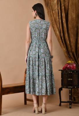 women's block printed frontslit anarkali kurta in lite blue 2