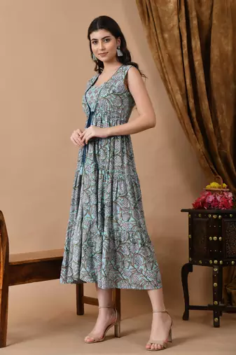 women's block printed frontslit anarkali kurta in lite blue