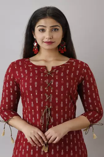women's rayon paisley printed straight kurta in maroon