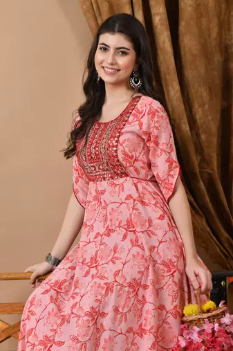 women's embroidered anarkali kurta in pink