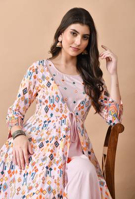 women's embroidered anarkali kurta in pink 3