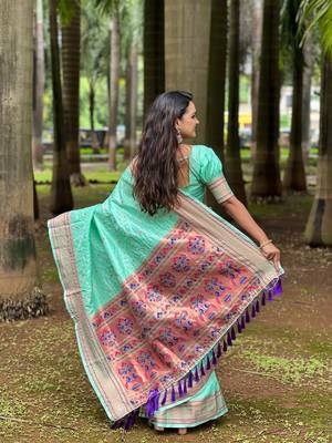 Sky checks paithani silk zari woven saree 2