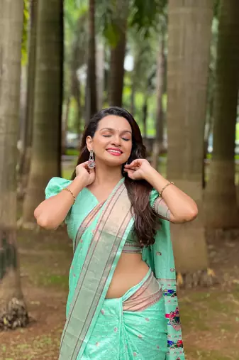 Sky checks paithani silk zari woven saree
