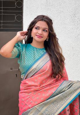 Peach kanjivaram tissue silk traditional zari woven saree 4