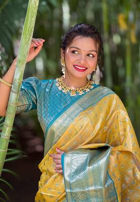 Yellow kanjivaram tissue silk traditional zari woven saree 4
