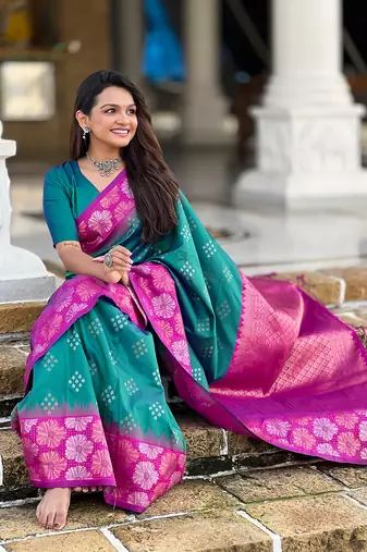 Green soft silk floral border contrast zari woven saree