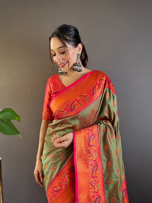 Mehendi green original maharashtrian meenakari yeola paithani silk zari woven saree 2