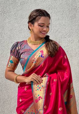 Pink contrast zari woven chandrakor swan yeola paithani silk saree 3
