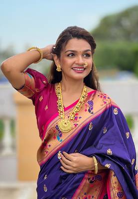 Violet contrast zari woven chandrakor swan yeola paithani silk saree 2
