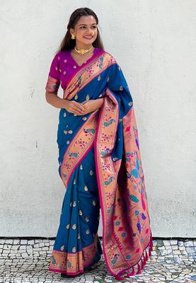 Blue Silk Zari Woven Paithani Silk Saree 3
