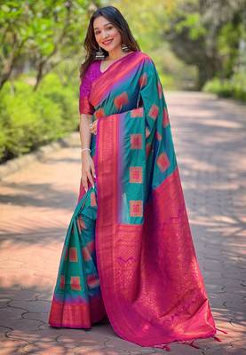 Green soft silk contrast zari woven saree 2
