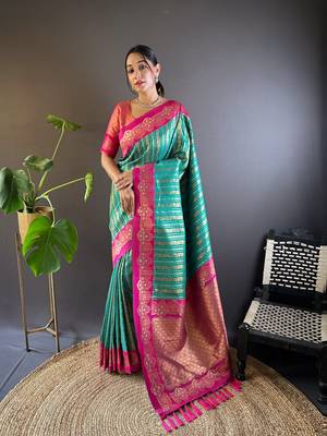 Green contrast zari woven silk saree with satin unique border 1