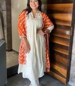 Off white chanderi viscose thread embroidery work with printed dupatta kurta pant set