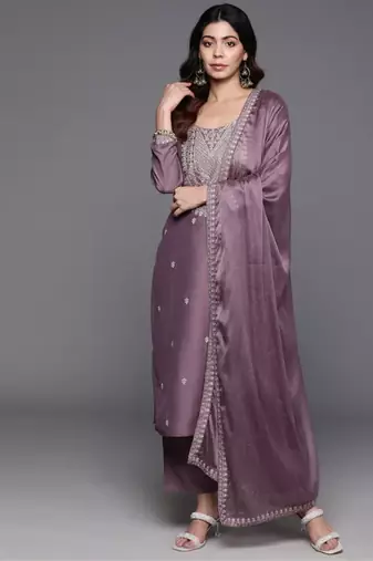 Onion pink viscose chanderi heavy thread embroidery work kurta pant set