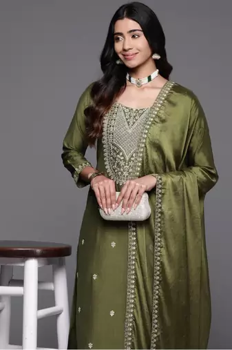 Mehendi viscose chanderi heavy thread embroidery work kurta pant set