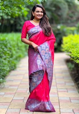 Pink soft silk floral border contrast zari woven saree 1