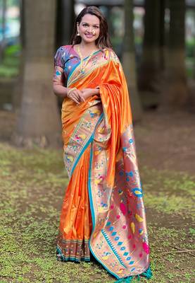 Gold contrast zari woven chandrakor swan yeola paithani silk saree 1