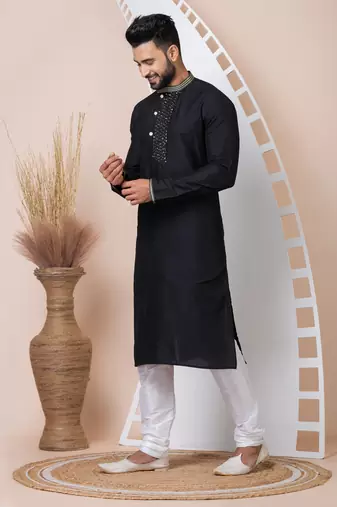 Black men's kurta pajama