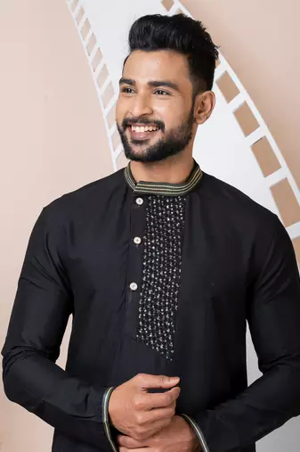 Black men's kurta pajama