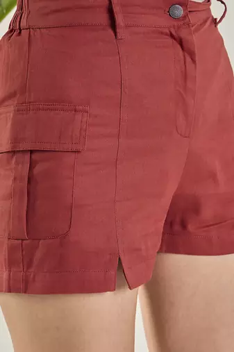 Winered women maroon mini shorts with front slits