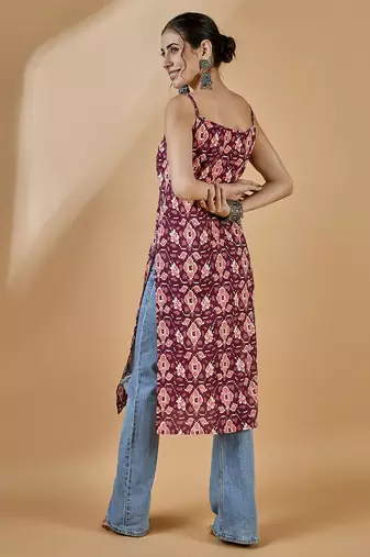 Winered women rust abstract print strap kurta