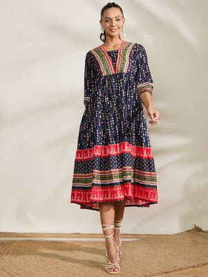 Winered women blue placement print tiered dress 1
