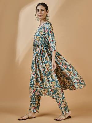 Winered woman teal blue floral print rayon embroidered kurta set 3