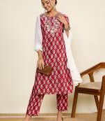 Winered woman maroon embriodered kurta set with dupatta