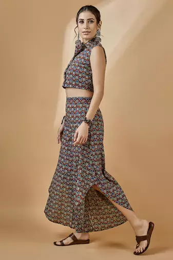 Winered women brown crop top and flared pant co-ord set